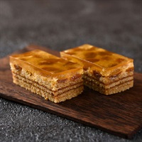 「まめや金澤萬久」わらび餅のバウム(ラムレーズン×珈琲)５個入【おまとめ便対象】