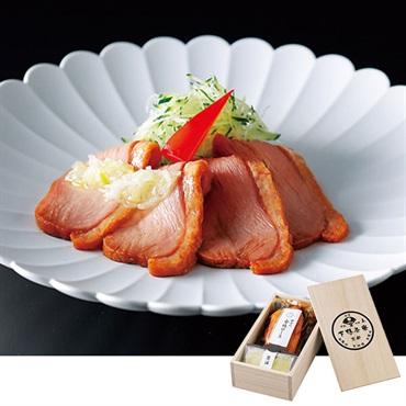 〈京都〉｢下鴨茶寮｣料亭の合鴨ロース（木箱）200g【冷凍】※離島にはお届け出来ません。