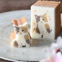 「まめや金澤萬久」萬久の型ぬきバウム　さくら猫【おまとめ便対象】