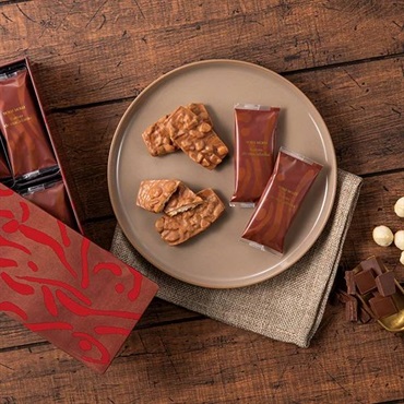 「ヨックモック」バトー ドゥ マカダミア(16枚入)