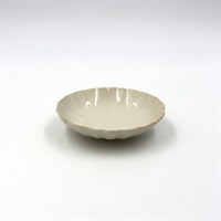 九谷焼「たくまポタリ―」4，5寸浅鉢【カラー：白】